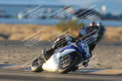 media/Nov-17-2024-CVMA (Sun) [[1fec520723]]/Race 18-Supersport Middleweight/